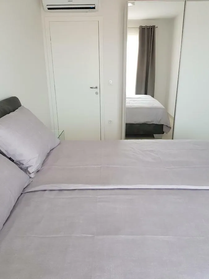 Apartmani Marella Seget Donji 0*,