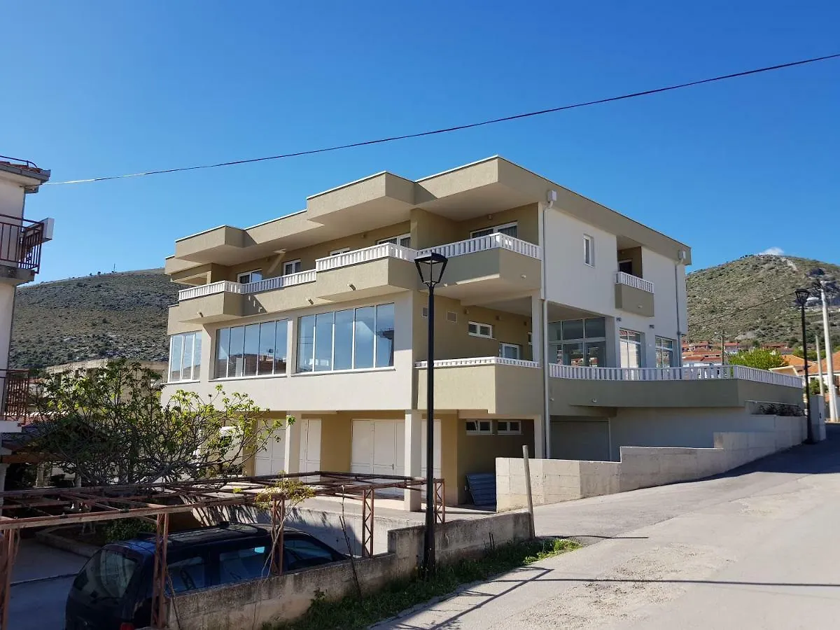 Apartmani Marella Seget Donji