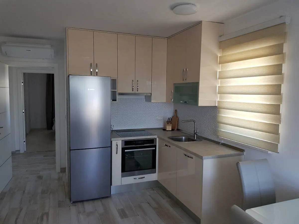Apartmani Marella Seget Donji Guest house