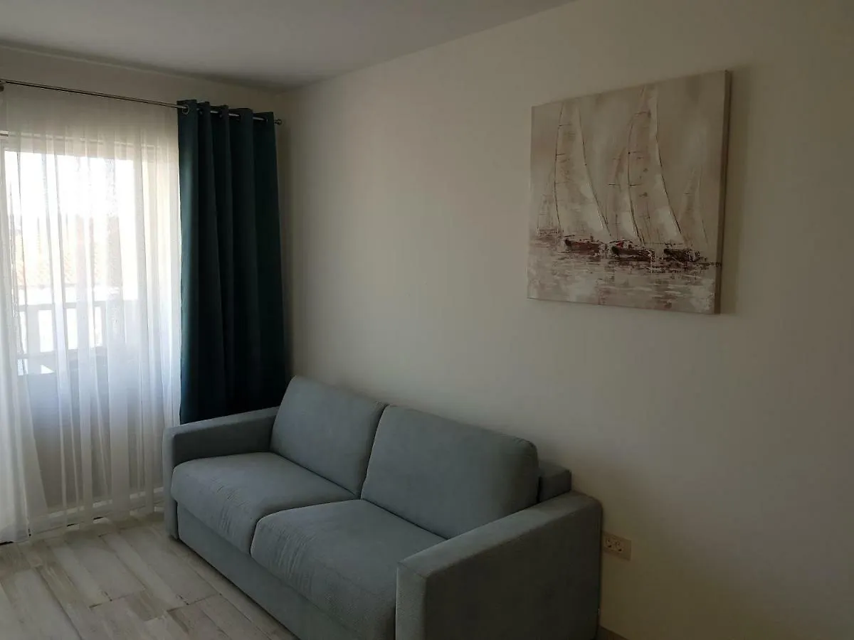 Apartmani Marella Seget Donji Guest house