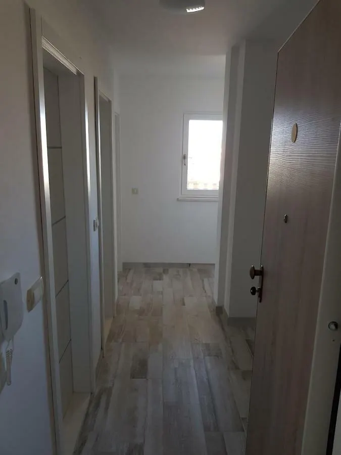 Apartmani Marella Seget Donji 0*,  Croatia