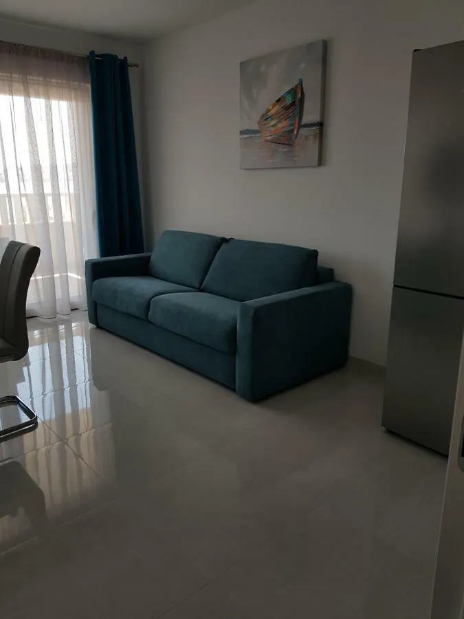 Guest house Apartmani Marella Seget Donji